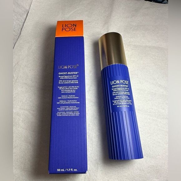 Lion Pose Ghost-Buster 100% Mineral Sunscreen SPF 42 with Super Zinc for No Whit - Picture 2 of 6